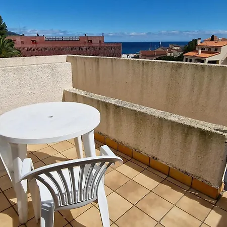 Apartment Climatise Avec Parking, Proche - Fr-1-309-74 *