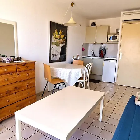 Διαμέρισμα Climatise Proche De La Avec Parking Et Terrasse - - Fr-1-309-74